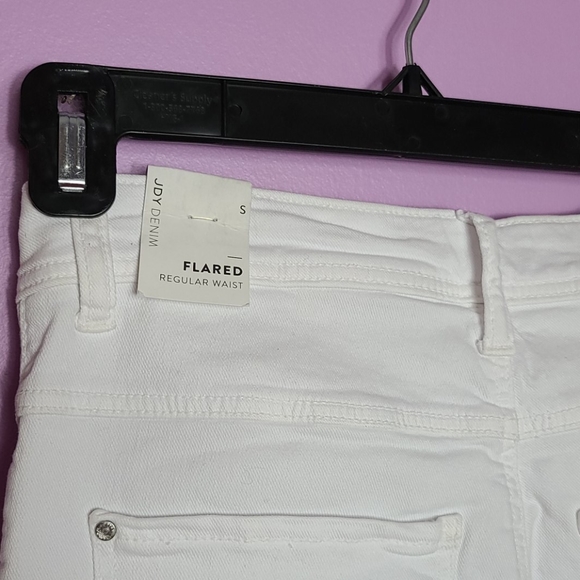 NWT White jeans - Picture 4 of 7